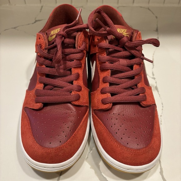 Nike Sb Zoom Dunk Low Pro Size 10 Track Red/Cedar/White 2016-2017 EUC 854866-616 main image 5